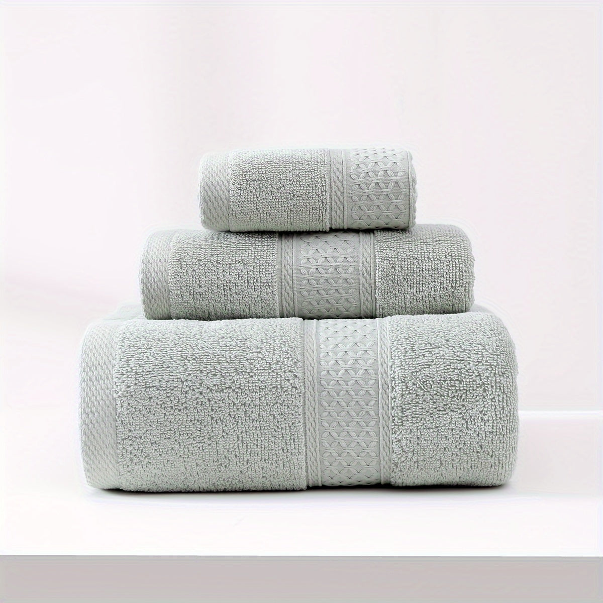 3-piece set of bath towels including a velvet towel, square towel, and face wash towel made of pure cotton with thickened absorbent rhombus velvet for home use.