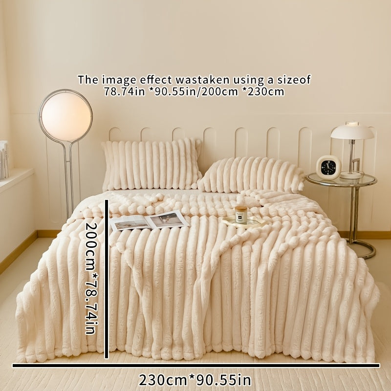 Luxurious Double-sided Blanket with Warmth and Comfort - Perfect for Napping, Office, Camping, and Sofa - Easy to Clean in the Washing Machine - Pillowcase and Pillow Not Provided