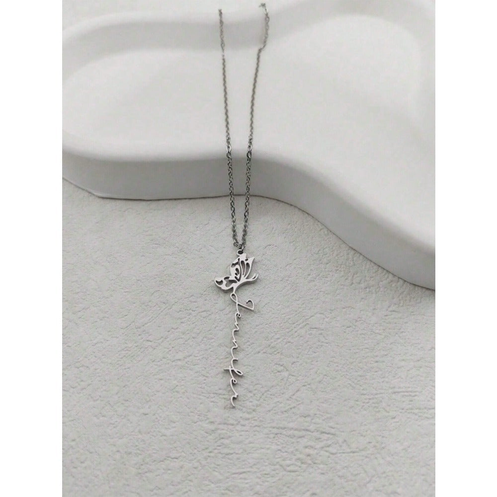 Looking for a special gift? Look no further than our Customized Necklace! This Personalized Piece showcases a beautiful Butterfly Design with a Name, making it a unique and thoughtful present for your loved ones. Whether it's for Mother's Day