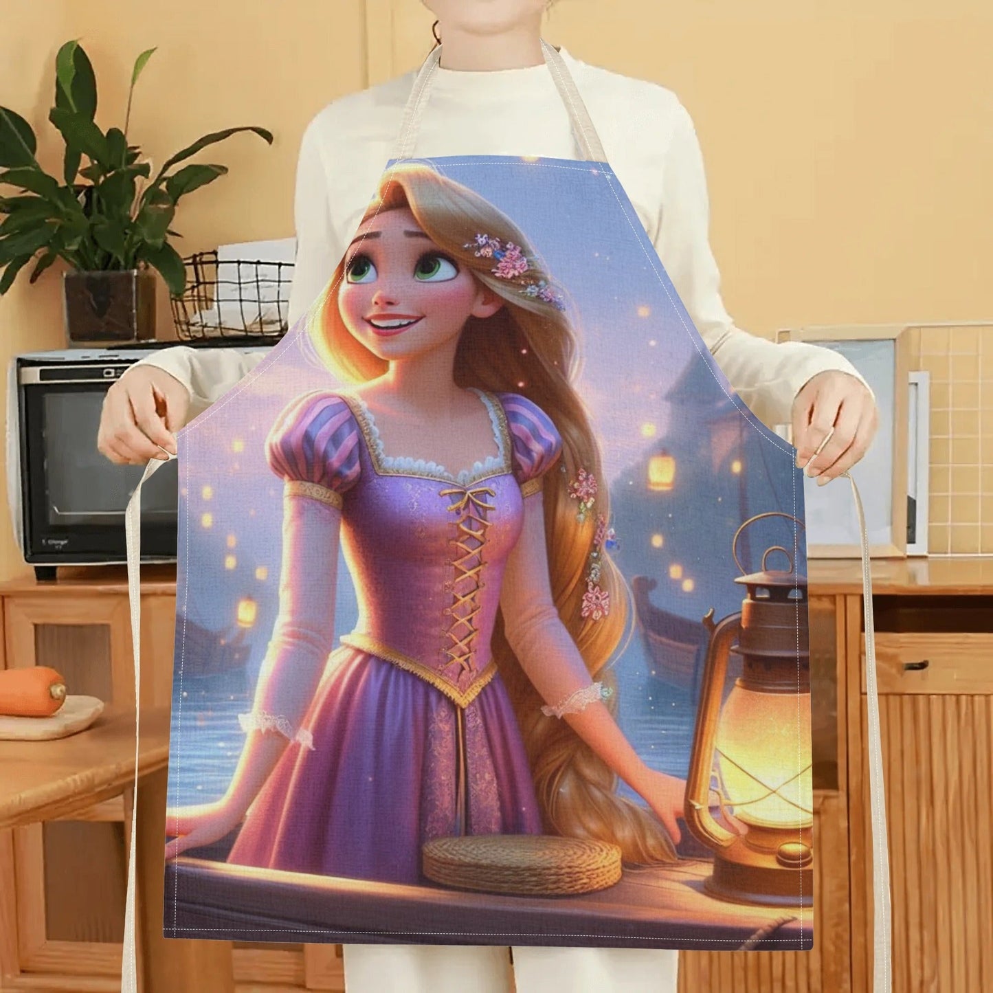 Disney has released a chic waterproof apron adorned with a charming cartoon design of Princess Elsa. This apron is not only beautiful and fashionable but also simple, making it perfect for use in hotels, supermarkets, restaurants, fruit shops, milk tea