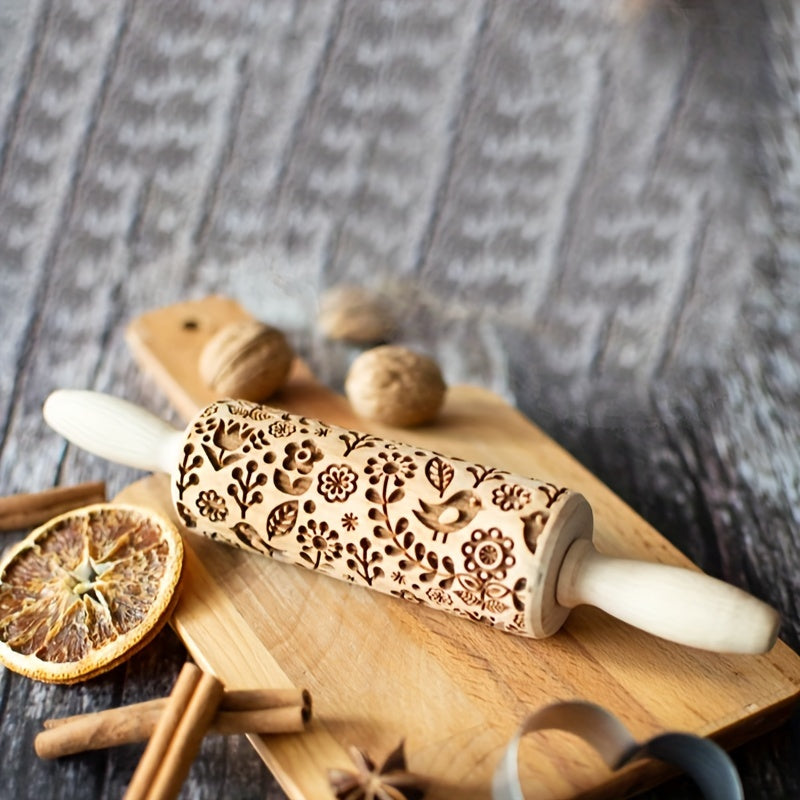 Wooden rolling pin with embossed patterns for biscuits - laser engraved for cookie dough with safe, decorative patterns - kitchen tool made of food-safe wood.