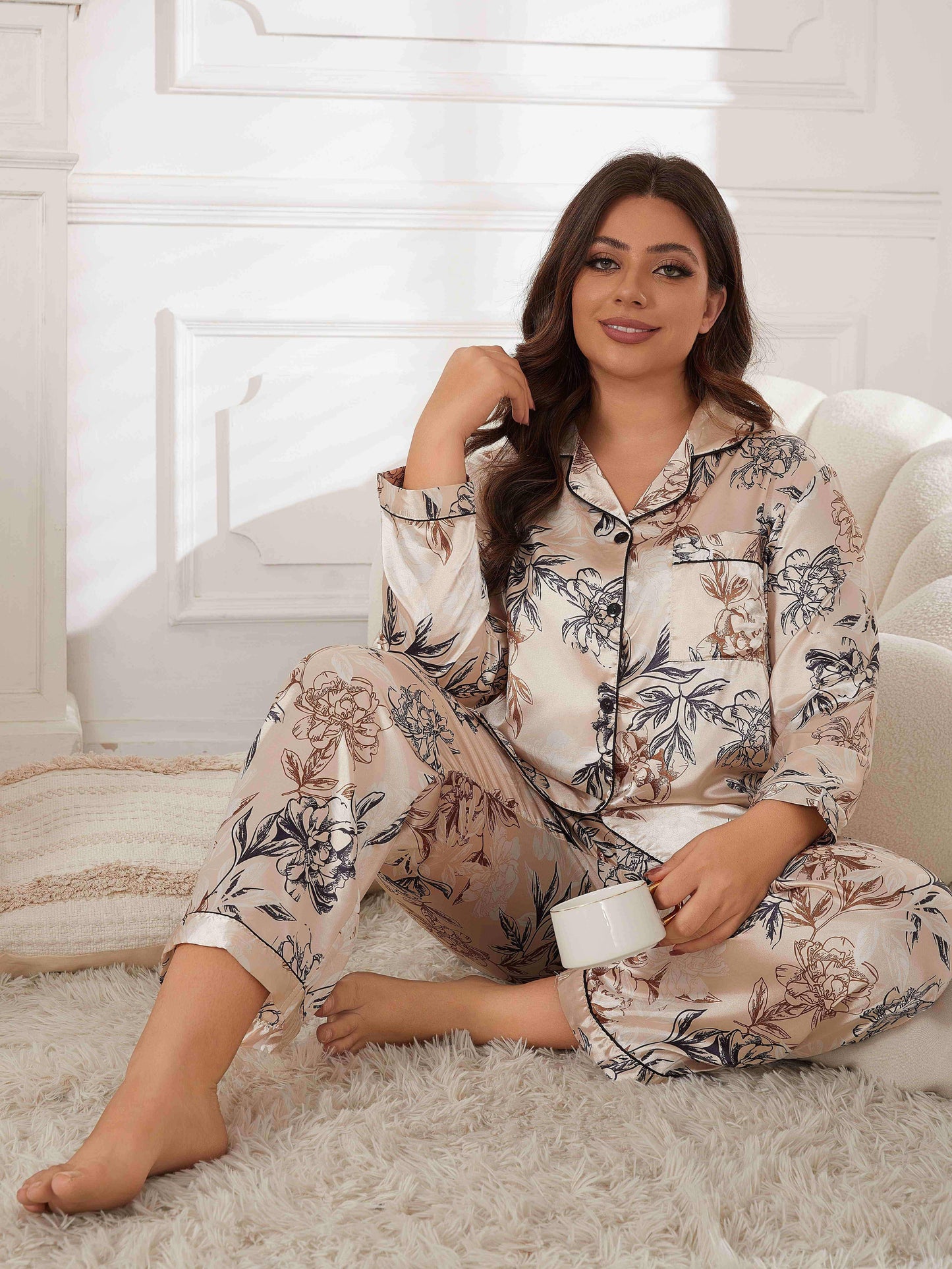 Plus size elegant loungewear set: Floral print long sleeve satin shirt and pants pajamas