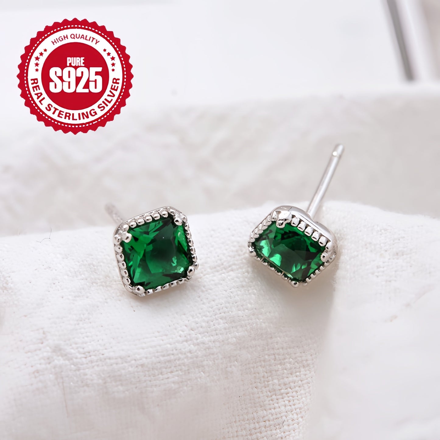 S925 Silver Square Earrings with Green Zirconia for Mother's Day, Vintage Grandmother Style, Lightweight at 1.4g per Pair, Hypoallergenic