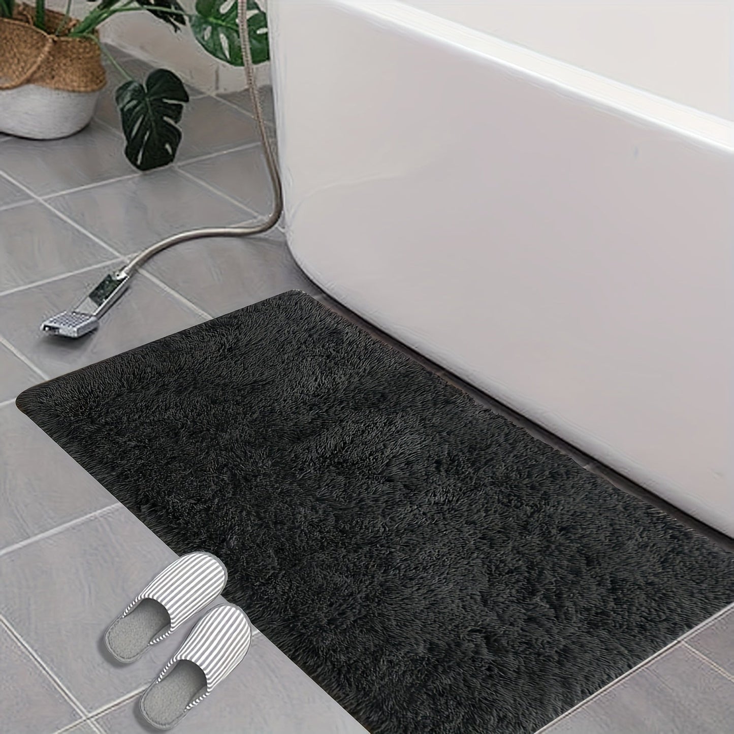 Soft Plush Bath Mat, 1 Piece, Non-Slip and Absorbent, Made of Ultrafine Fiber with Thick Anti-Slip Bath Rug, Non-Woven Backing, Rectangle Shape, Easy to Clean in Washing Machine, Low Pile Design, Polyester Material, Perfect for Bathroom Floor Decoration