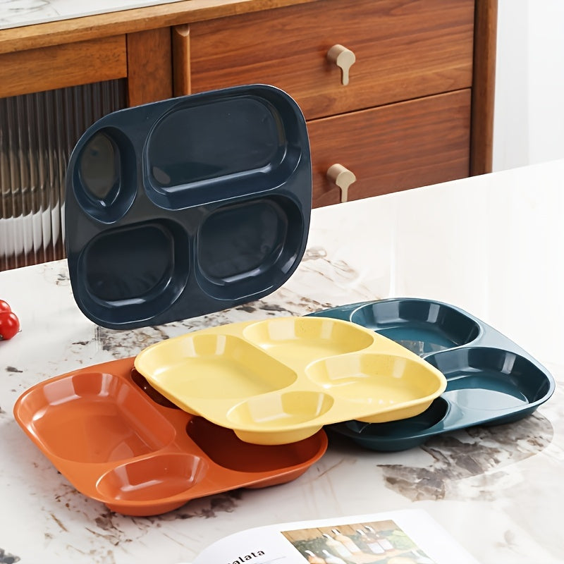 Durable and lightweight plastic dinner plates, dishwasher and microwave safe, BPA free, perfect for picnics, available in sets of 1, 4, or 5.