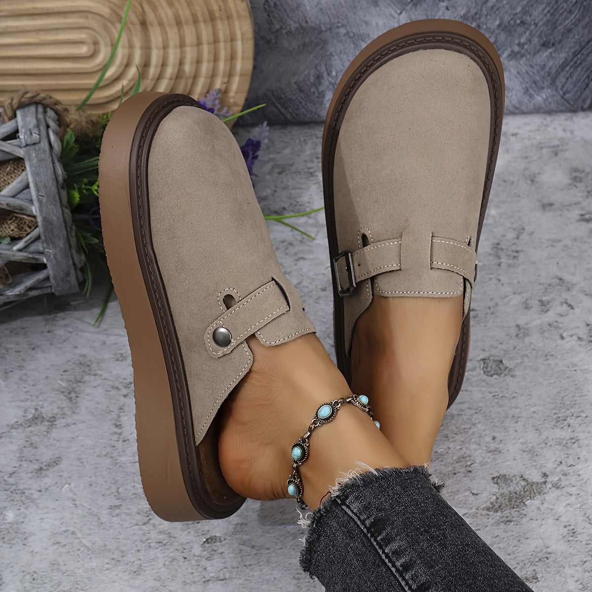 Casual buckle loafers for women with all-season comfort features, PU upper, rubber sole, flannel insole, and retro thick sole from Taizhou.