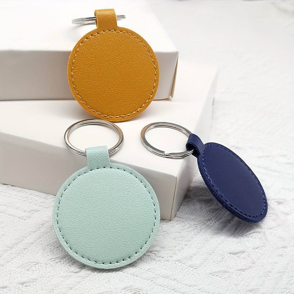 Craft your own leather keychains with this DIY kit containing 15/20 pieces. The round keychains are suitable for both men and women and come with PU leather blanks, key rings, and laser-engraved designs. Perfect for creating personalized holiday gifts or