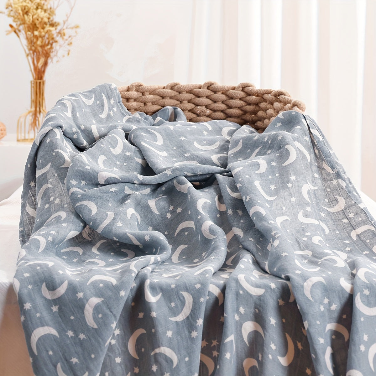 Muslin Blanket made with 70% bamboo and 30% cotton, perfect for soft, skin-friendly bath towel. Ideal for home and travel, great as a gift for Halloween or Christmas.