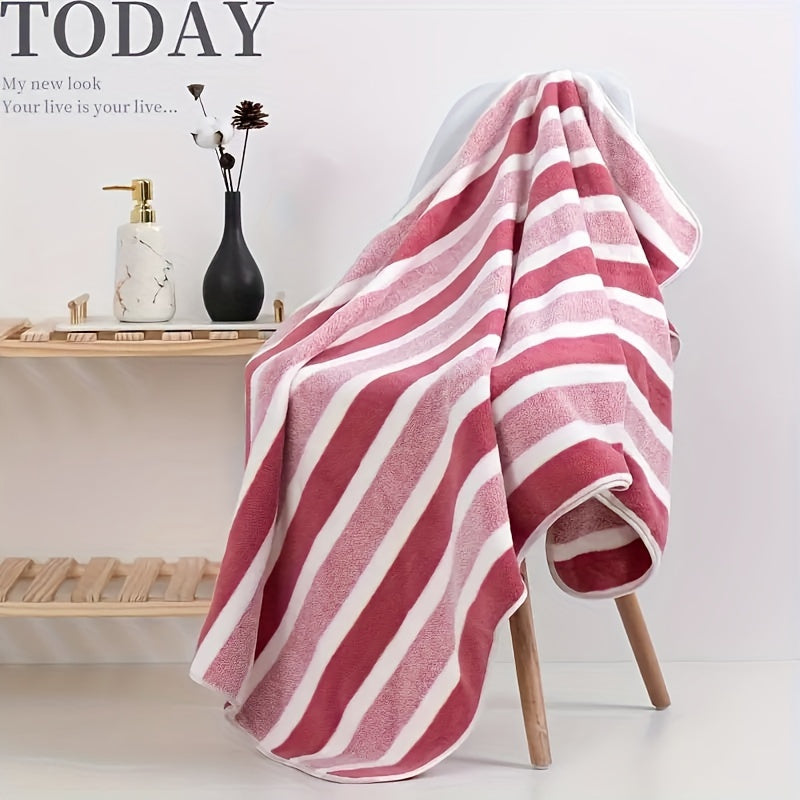 Large, soft, and super absorbent bath towel with modern striped blend design in a space theme. Made from knit fabric and quick-drying, weighing 280gsm. Ideal for adults.