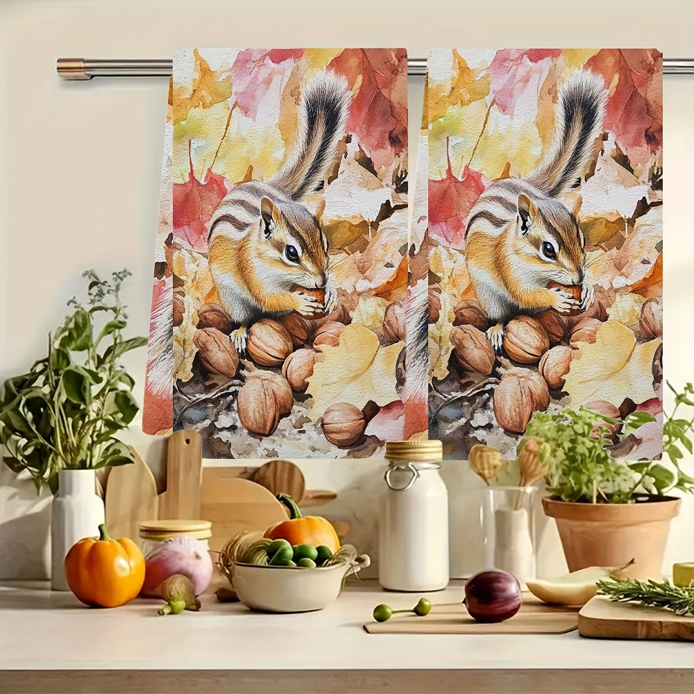 Set of 2 Ultra Soft Kitchen Towels featuring Chipmunk & Autumn Nuts Design. These Highly Absorbent & Quick-Dry Dish Hand Towels are Machine Washable and measure 40.64x60.96 cm. Ideal for Holiday Decor and as Dish Towels.