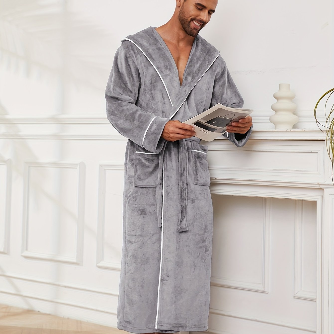 High-quality men's couple bathrobe perfect for autumn and winter with double-layer fleece design, ideal for outdoor use.