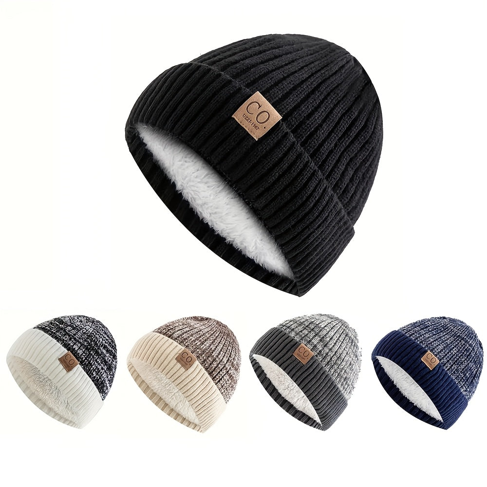 Stay Warm and Cozy with a Knit Beanie featuring a Letter Patch - Thick Fleece-Lined, Providing Ear Protection for Men | Sporty Design, Easy to Hand Wash