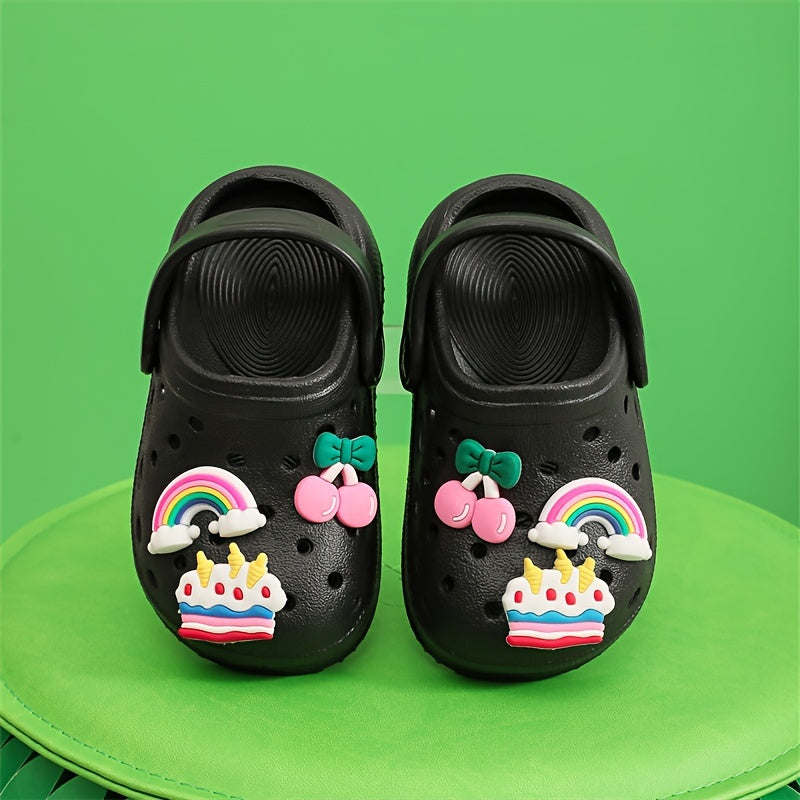 New girls' EVA hole shoes for indoor and outdoor wear. Available for summer activities at home and on the beach.