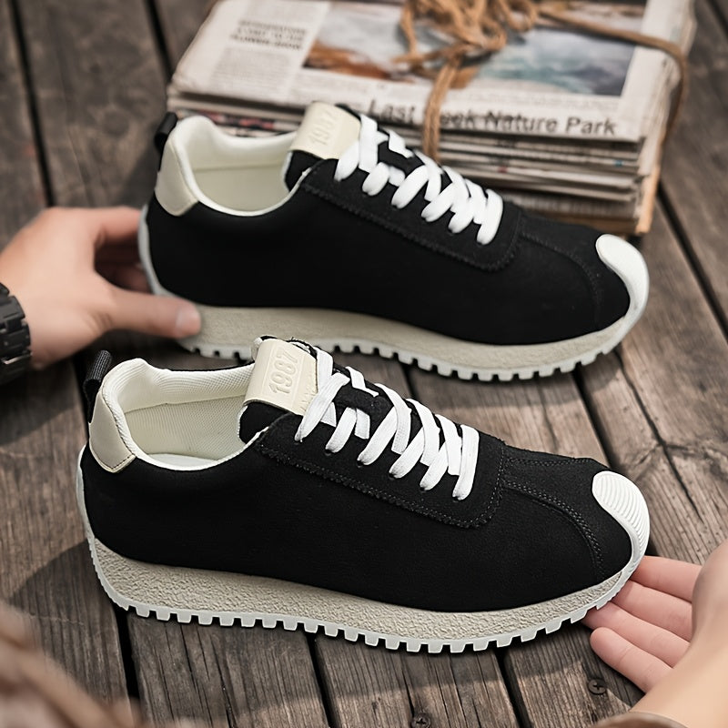 Men's vintage brown sneakers with white rubber sole, lace-up, round toe - durable and comfortable for various occasions.