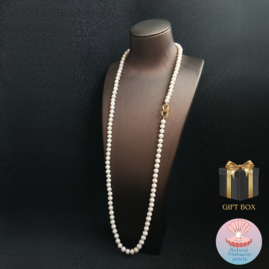 Vintage style Fashion Pearl Long Claw Necklace featuring natural pearls, presented in a gift box perfect for gifting during Valentine's Day or any holiday fashion wear occasion.