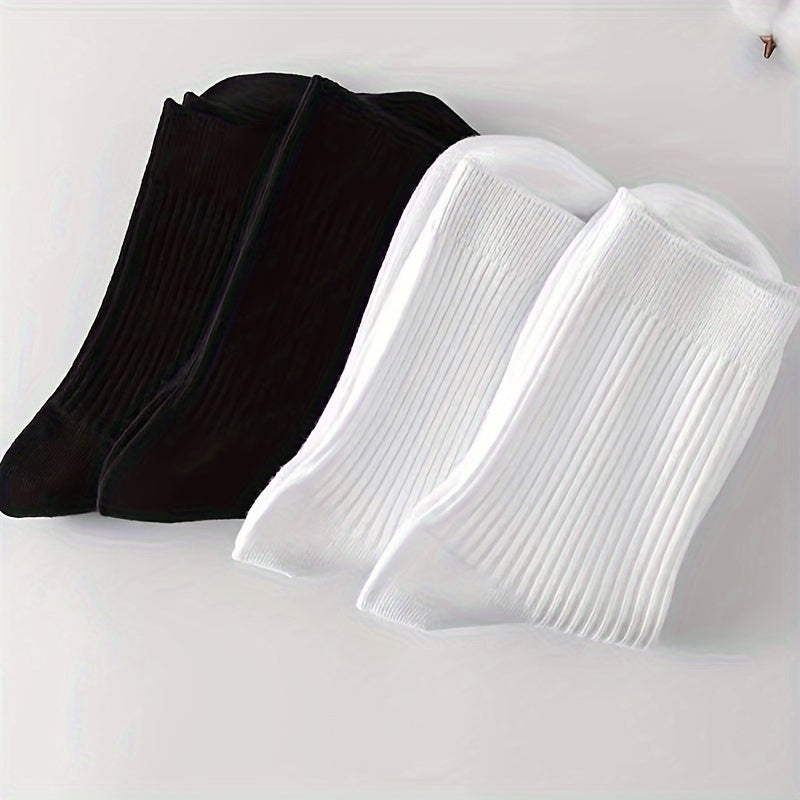 6 pairs of men's black and white thickened mid-tube socks for autumn and winter.