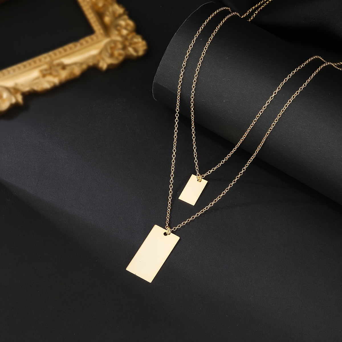 Stylish Double-Layer Chain Necklace with Smooth Rectangular Pendant, Gothic/Hip-Hop Style, 18K Gold-Plated Copper, Suitable for Daily Wear and Music Festivals, Long Pendant, Fashionable Accessory