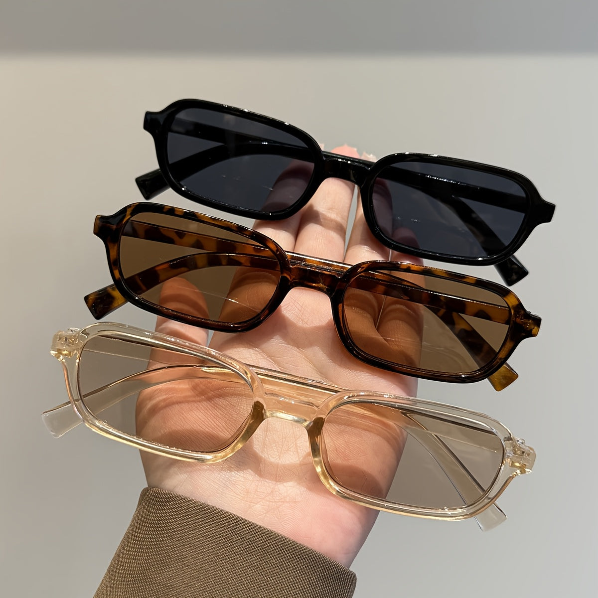 3 trendy internet celebrity glasses, perfect for Versatile street style European and American cross-border party fashion.