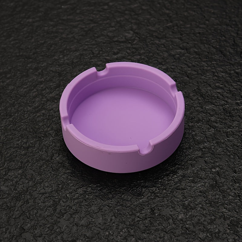 Round silicone ashtray for home or office use, suitable as a gift.