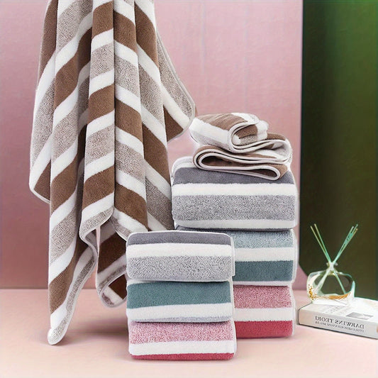 Set of 2 luxurious soft touch bath towels with stripes, highly absorbent and quick-drying for ultimate comfort, suitable for home decor and spa use.