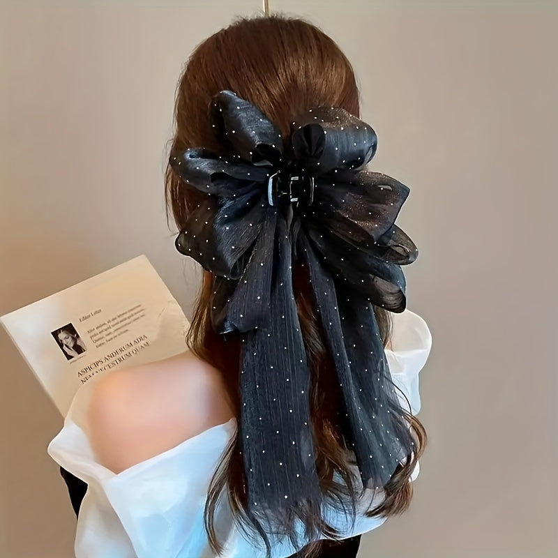 Set of 2 elegant princess bow hair clips, perfect for special occasions. Ideal gift for women and girls 14+