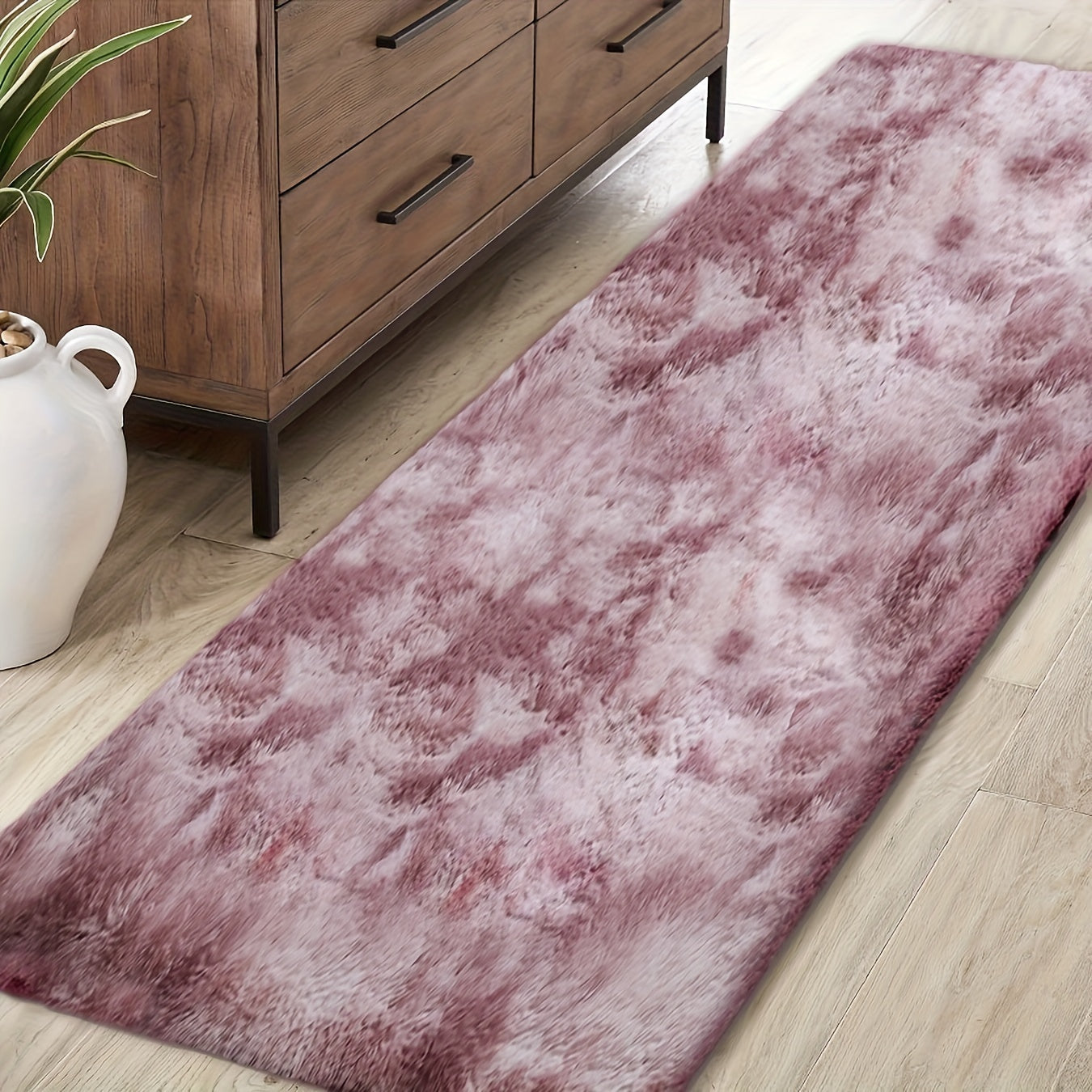 Luxurious Plush Faux Fur Area Rug with Tie-Dye Design - Slip-Resistant and Long-Lasting for Living Room, Bedroom, Sunroom - Adding a Warm Touch to Your Home Décor