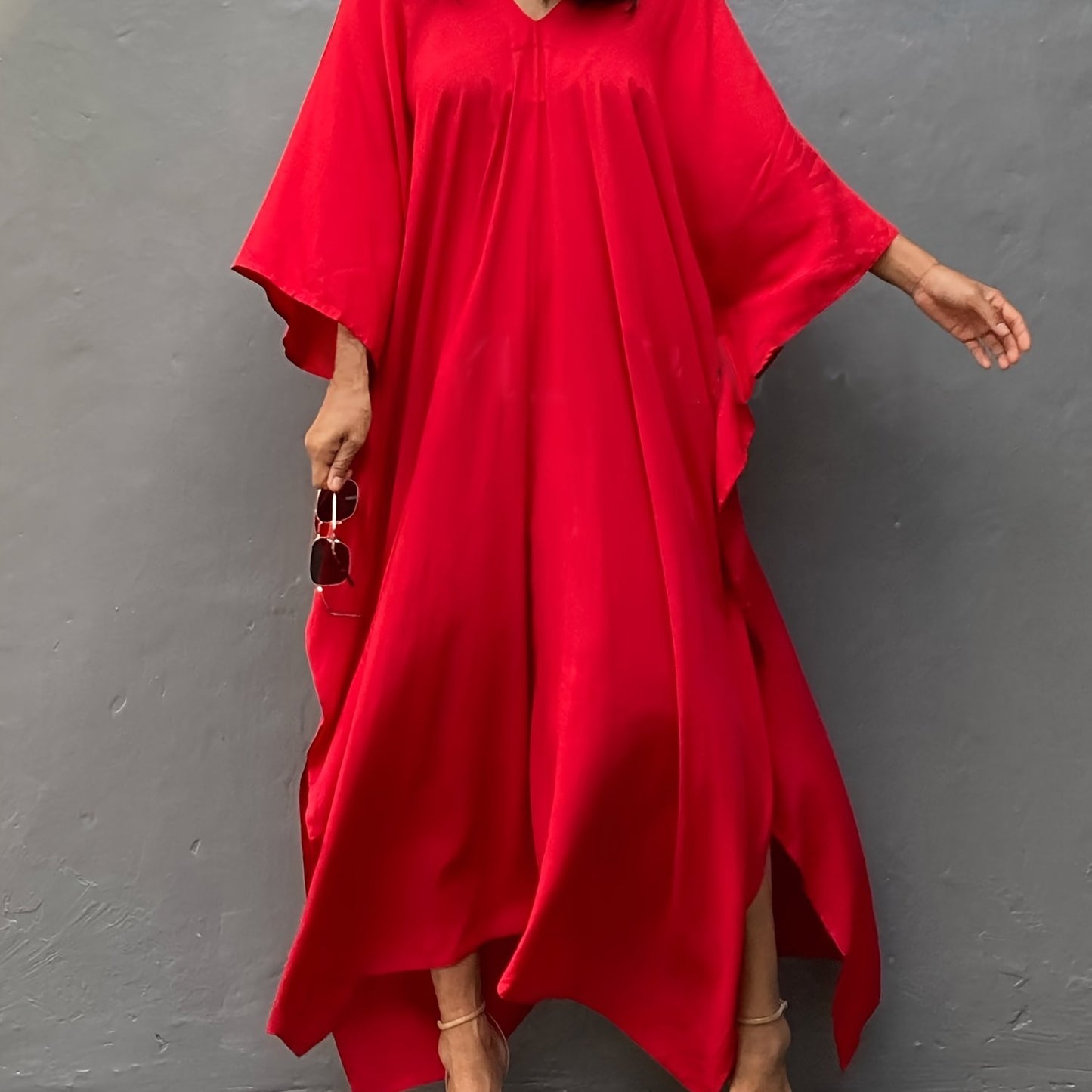 Stylish Plus Size Kaftan Dress with Batwing Sleeve, Loose Fit Maxi Robe for Women | Rayon Blend, Non-Stretch Fabric | Ideal for Spring/Summer/Fall