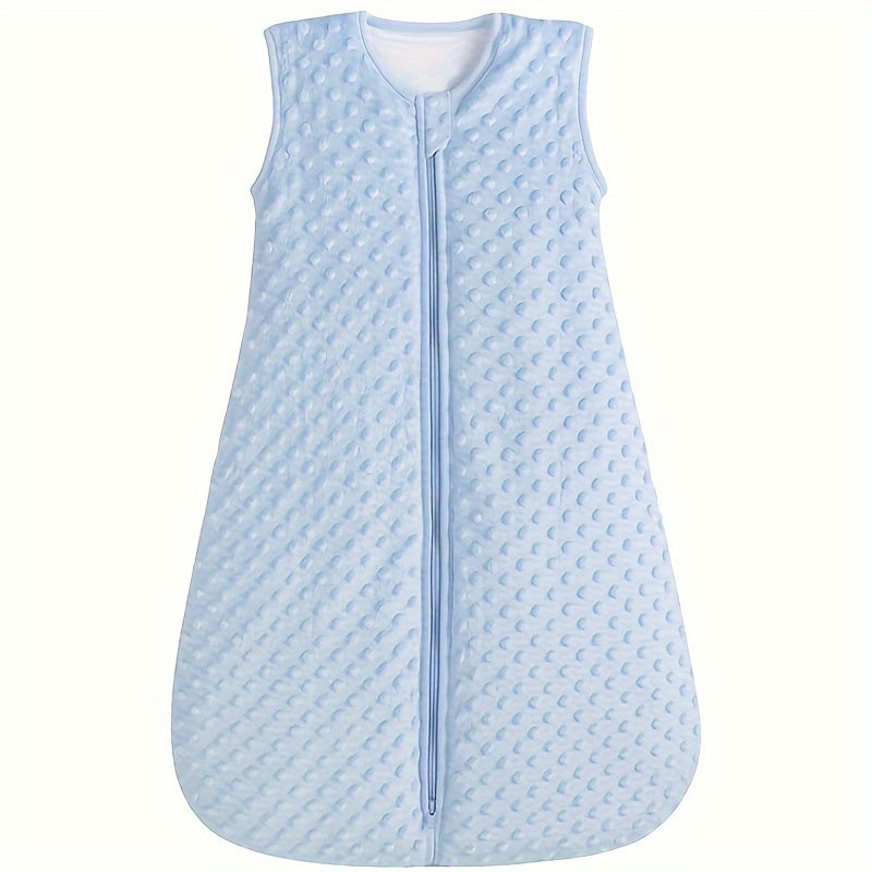 Stay warm and cozy with our Super Soft Cotton Baby Sleeping Bag. This 2.5 TOG sleep sack features a convenient 2-way zipper, perfect for winter and spring nights. Suitable for boys and girls aged 0-2 years old, it is made with plush Minky Dot material