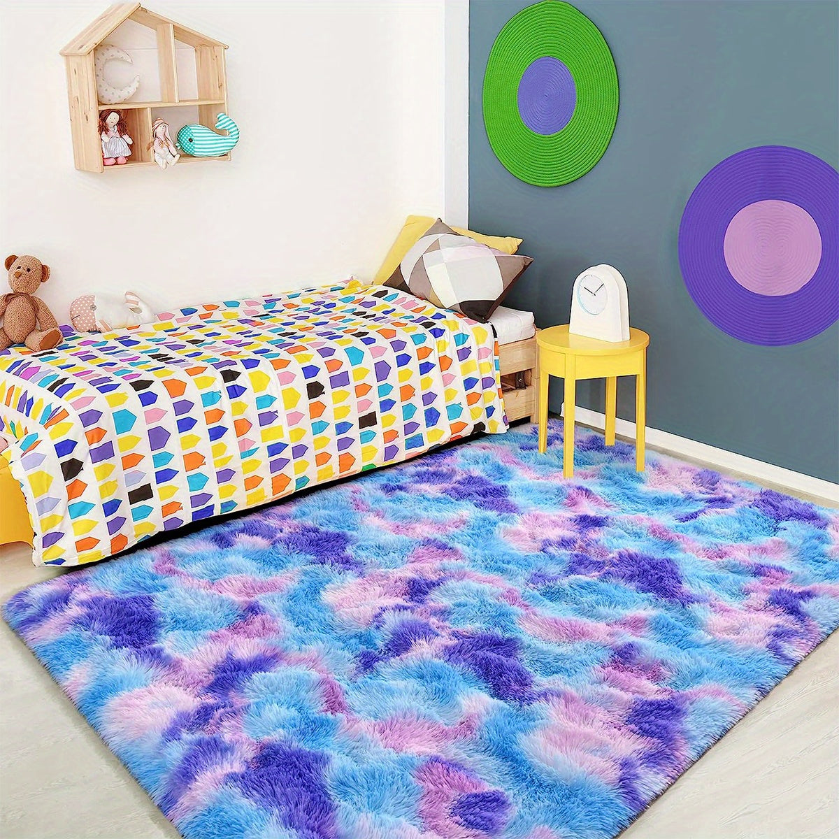 Super soft plush area rugs, perfect for living rooms and bedrooms. These shaggy rugs are fluffy and cozy, great for adding a touch of modern style to your home. Ideal for teens' bedrooms, dorms, or any room that needs a little extra warmth and comfort.