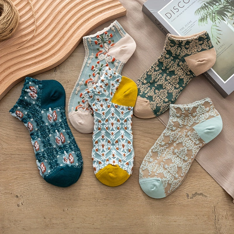 Floral print ankle socks in retro court style, 8 pairs for women.