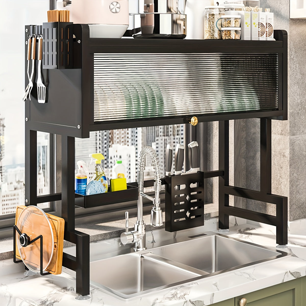 Keep your kitchen sink organized with this versatile black cast iron organizer. Includes a dust cover and multiple compartments for storing dishes, utensils, knives, cutting boards, and more. Plus, built-in hooks for drainage and added storage space.