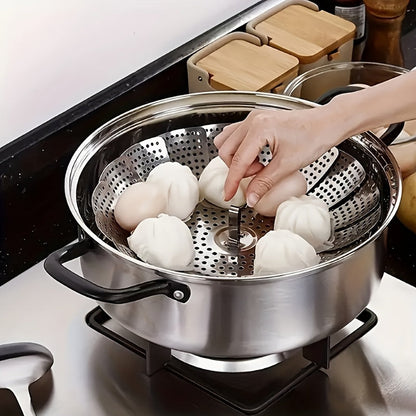 Vegetable steamer basket made of durable stainless steel for healthy cooking - Adjustable, foldable design fits in various pots and pans, perfect for steaming a variety of vegetables.