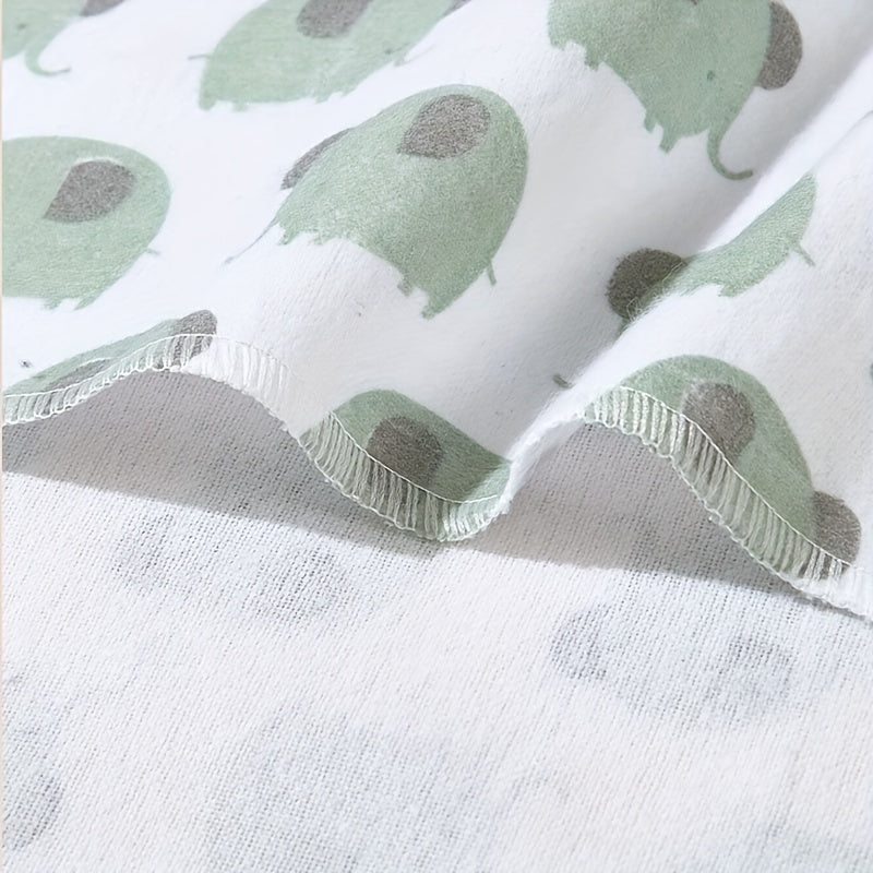 Machine washable set of 4 soft flannel swaddle blankets, ideal for youngsters and nursery necessities.