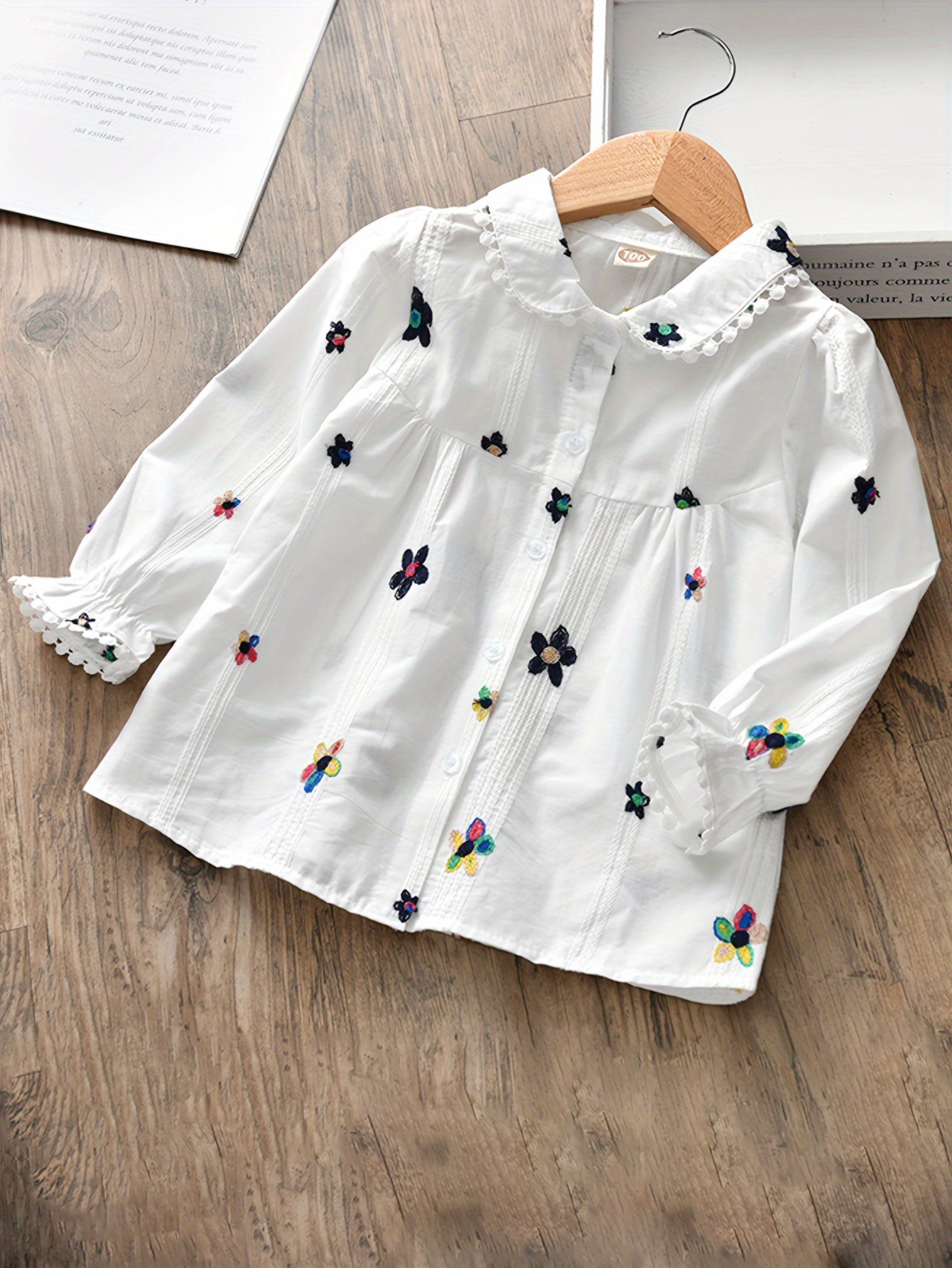 Little girls' boho embroidered blouse, doll collar, 95% cotton, long sleeve, casual shirt for spring and fall.