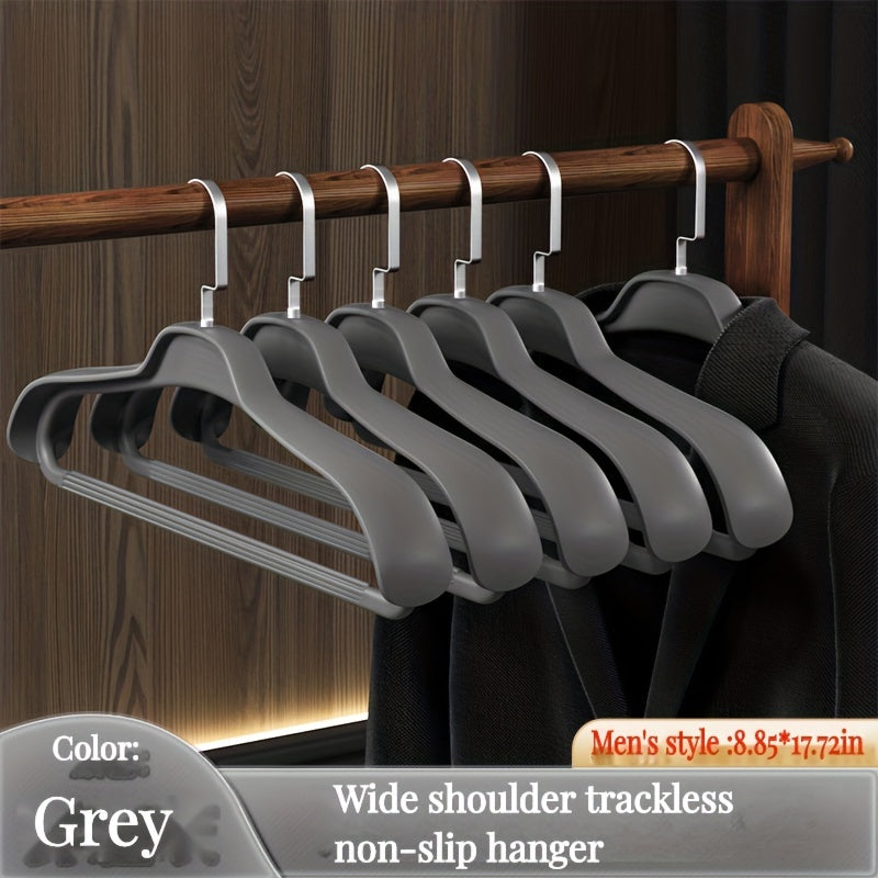 Grey clothes hanger set of 5 for home wardrobe with non-slip shoulder corners, wide-shouldered design to prevent marks and keep clothes in place. Perfect for suits and bags.