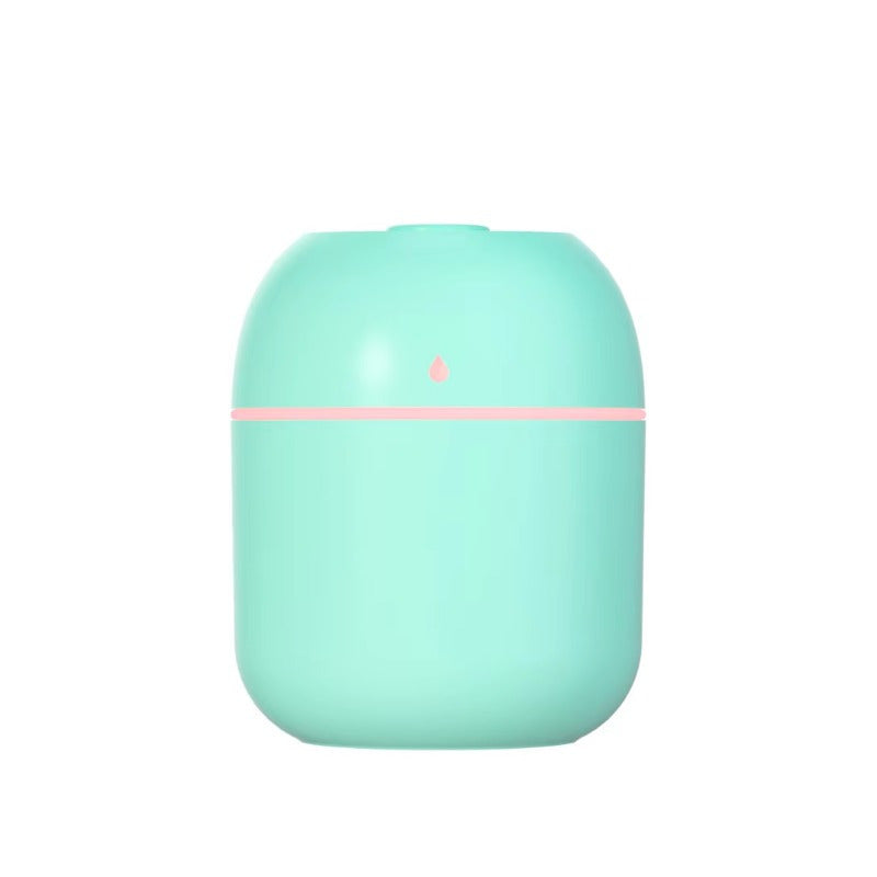 Compact ultrasonic humidifier with USB port, quiet heavy mist, suitable for bedroom, home and car use, operating voltage ≤36V.