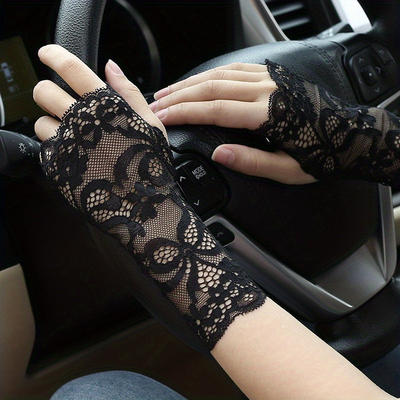 Geometric lace half finger wrist sleeves with thumb hole for summer sunscreen protection.