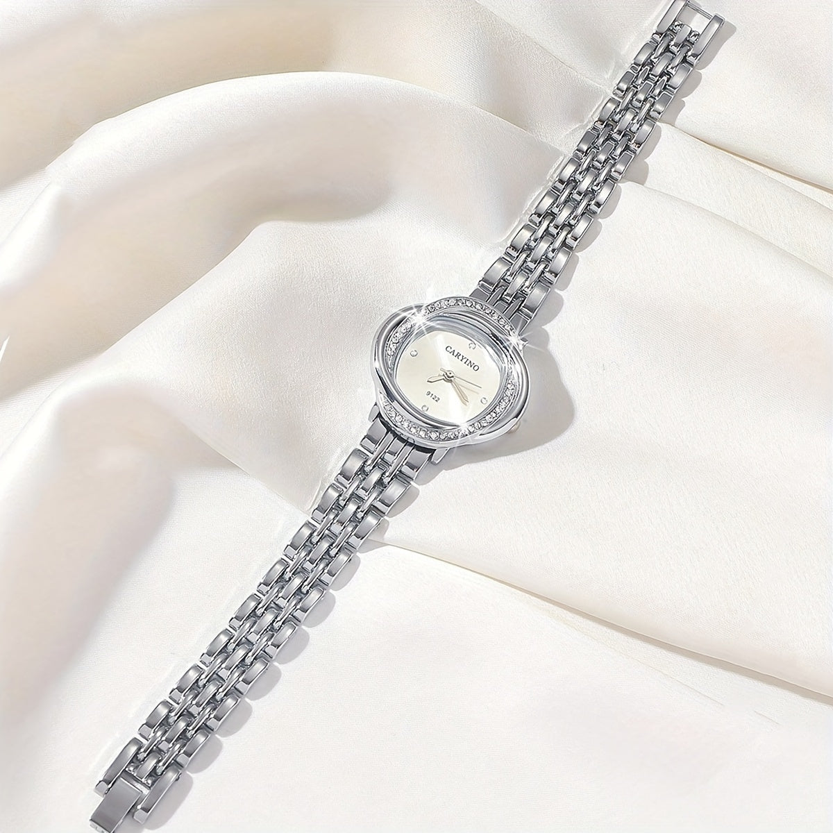 Stylish Women's Quartz Watch with Rhinestones - Perfect for Dates and Parties, Unique and Elegant Design