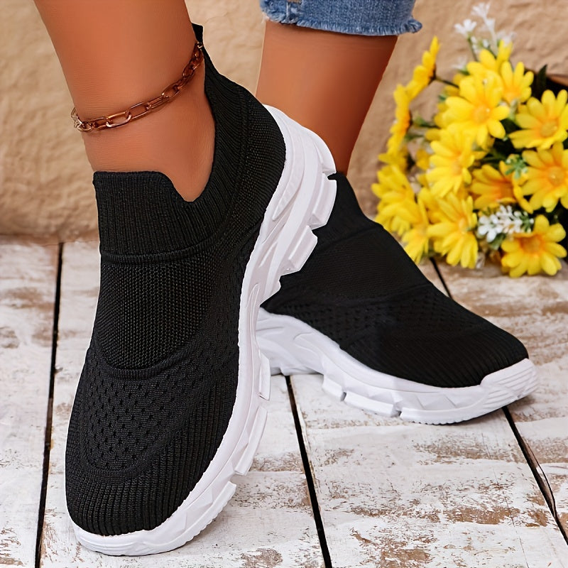 Breathable mesh slip-on sneakers for women with thick sole, lightweight and comfortable for all seasons.