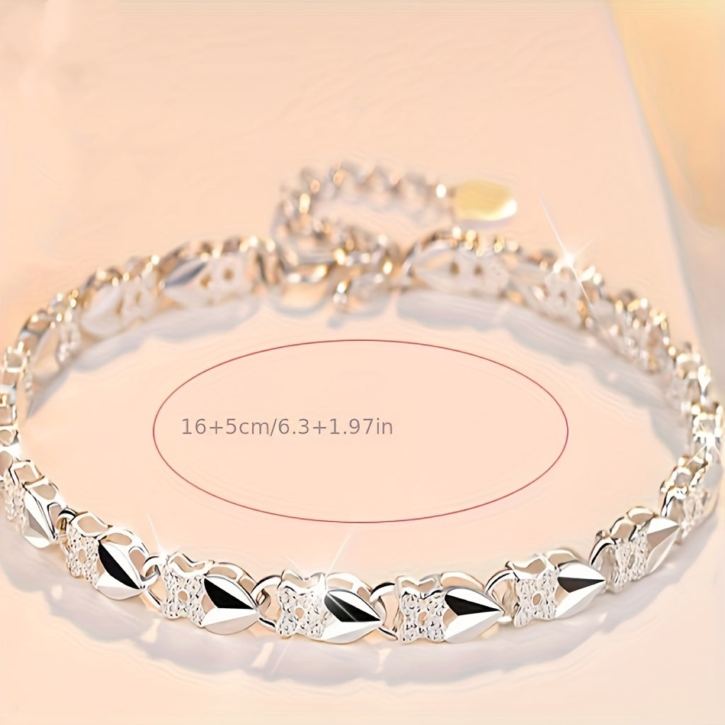 Classy Vintage Style Bracelet, 925 Sterling Silver Plated - Ideal for Casual Outfits and Valentine's Day Presents