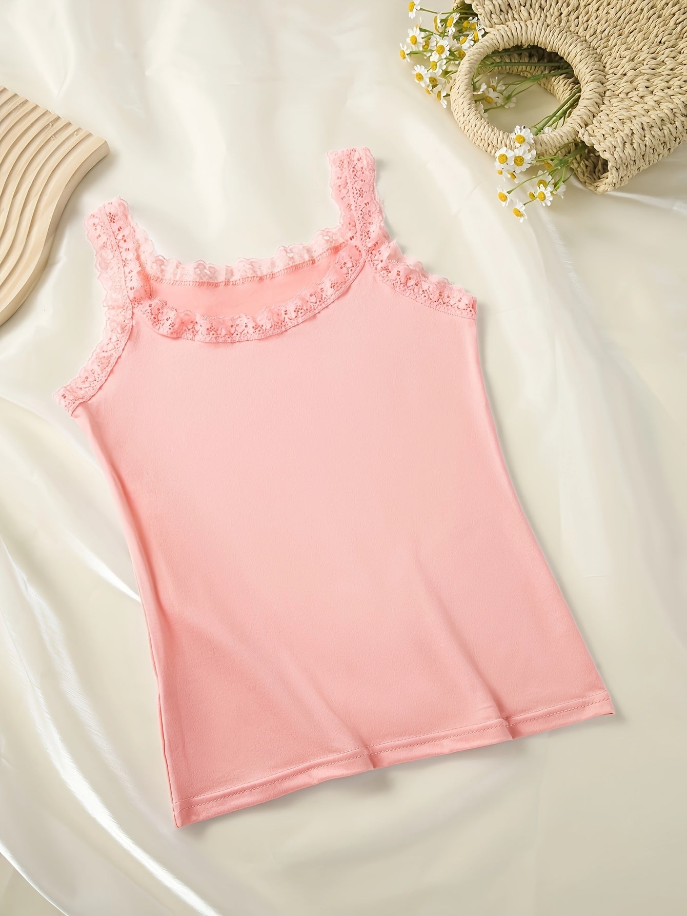 6-piece set of sleeveless camisoles for women, perfect for spring and summer, featuring a new fashion style that can be effortlessly paired with any outfit.