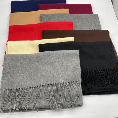 Men's Classic Winter Plaid Scarf with Tassel Edge - Stay Cozy and Stylish with this Soft Polyester Scarf, Perfect Fashion Accessory for Men with Woven Design