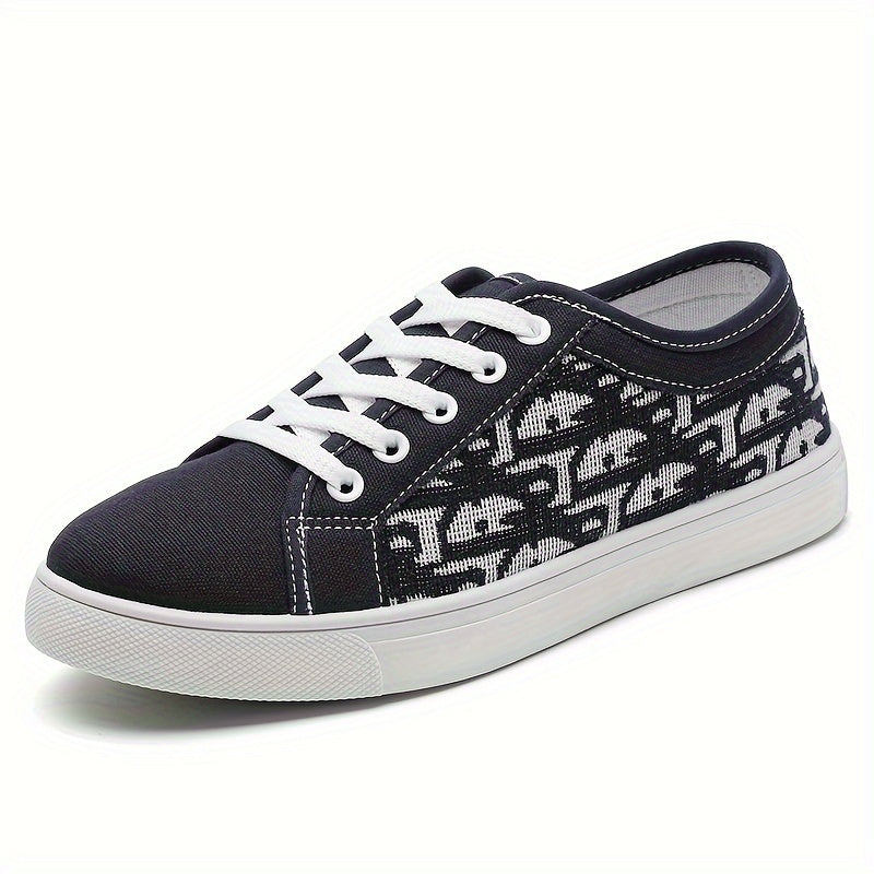 Simple low-top canvas shoes for women, versatile and trendy couple's style.