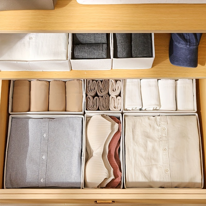 Fabric underwear storage box with 1 compartment, can be folded for easy storage. Ideal for organizing underwear, bras, socks, and other items in your wardrobe, closet, bedroom, home, or dormitory while saving space.