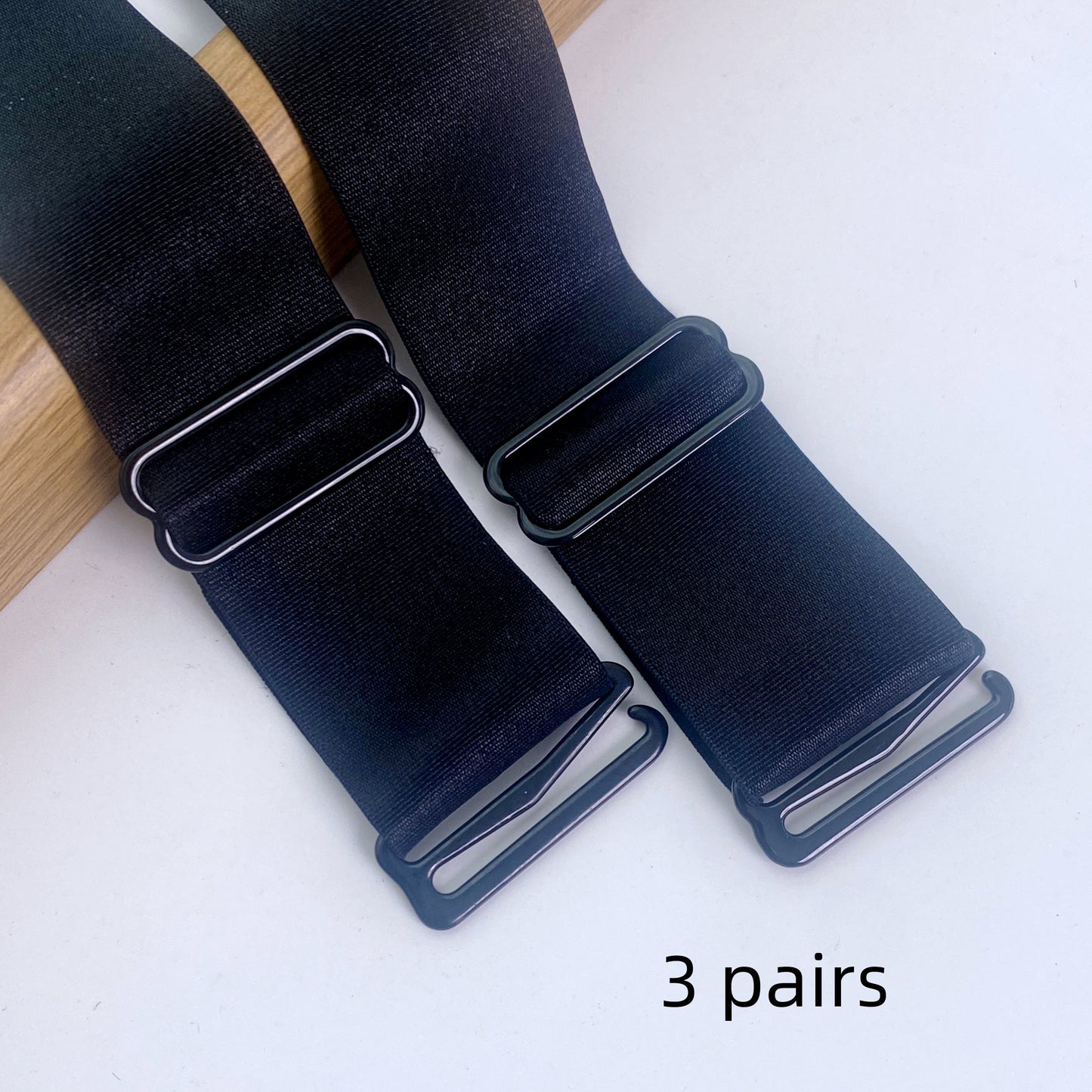 3 pairs of plain non-slip, adjustable shoulder straps for women's lingerie and underwear.