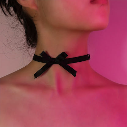 Stylish and cute bow collar designed for adult women, a fashionable and sexy accessory.