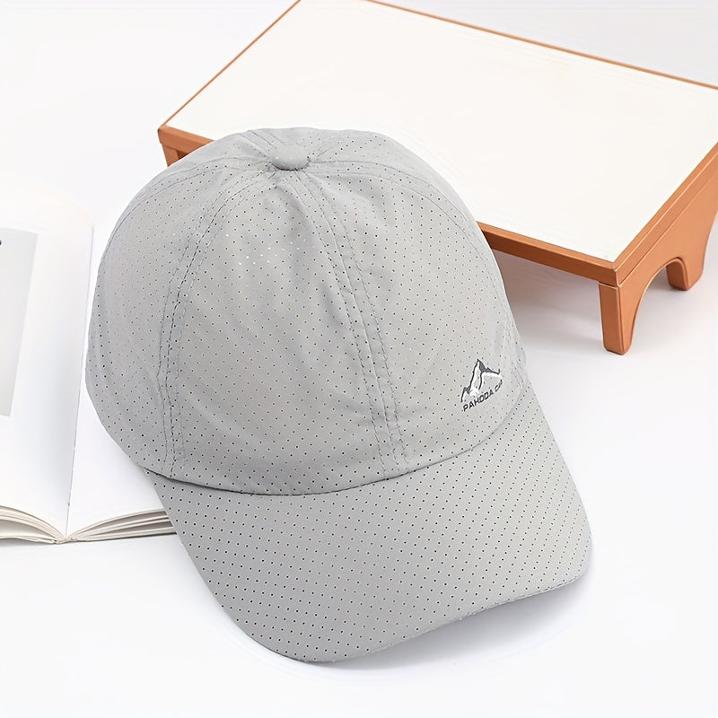 Stylish curved brim baseball cap for casual outdoor sports, breathable and quick-drying.