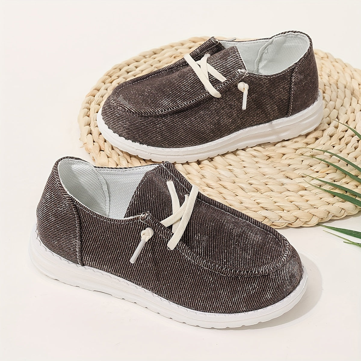 Boys' slip-on footwear, breathable and comfortable for all seasons in a classic style.