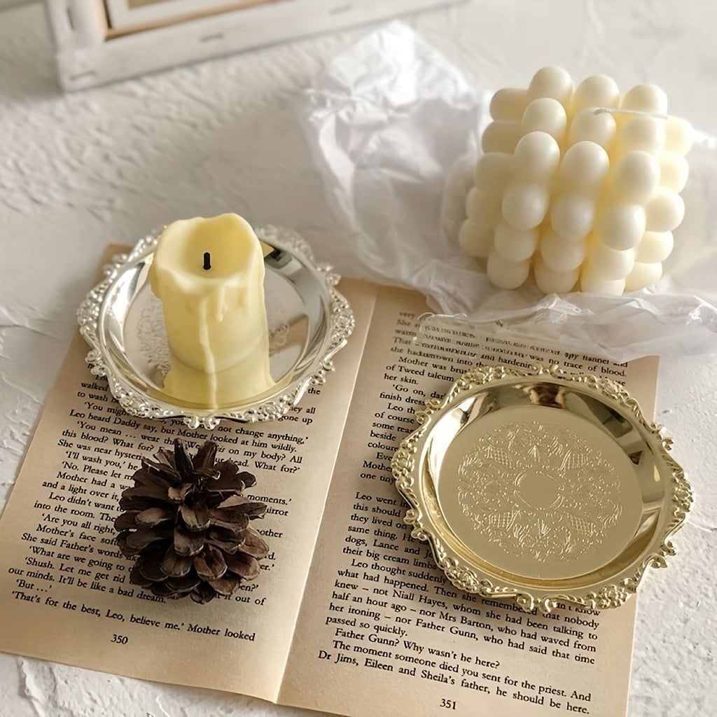 This Retro Carved Metal Small Tray doubles as an Aromatherapy Candle Holder and Jewelry Ornament in a Palace Style Coffee Shop, perfect for using as a Photo Prop or displaying delicate jewelry.