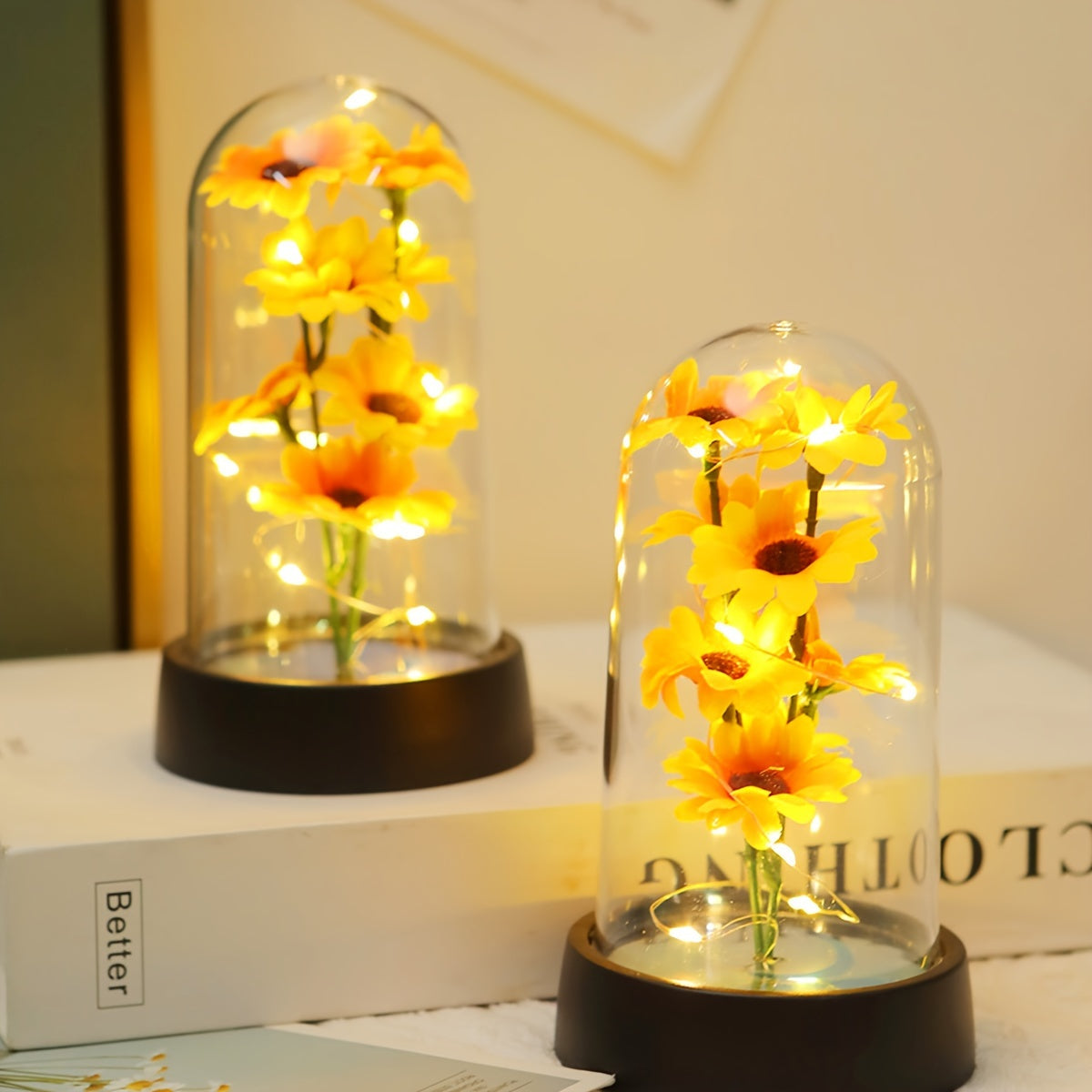 Simulated sunflower night light, perfect for special occasions and home decoration.